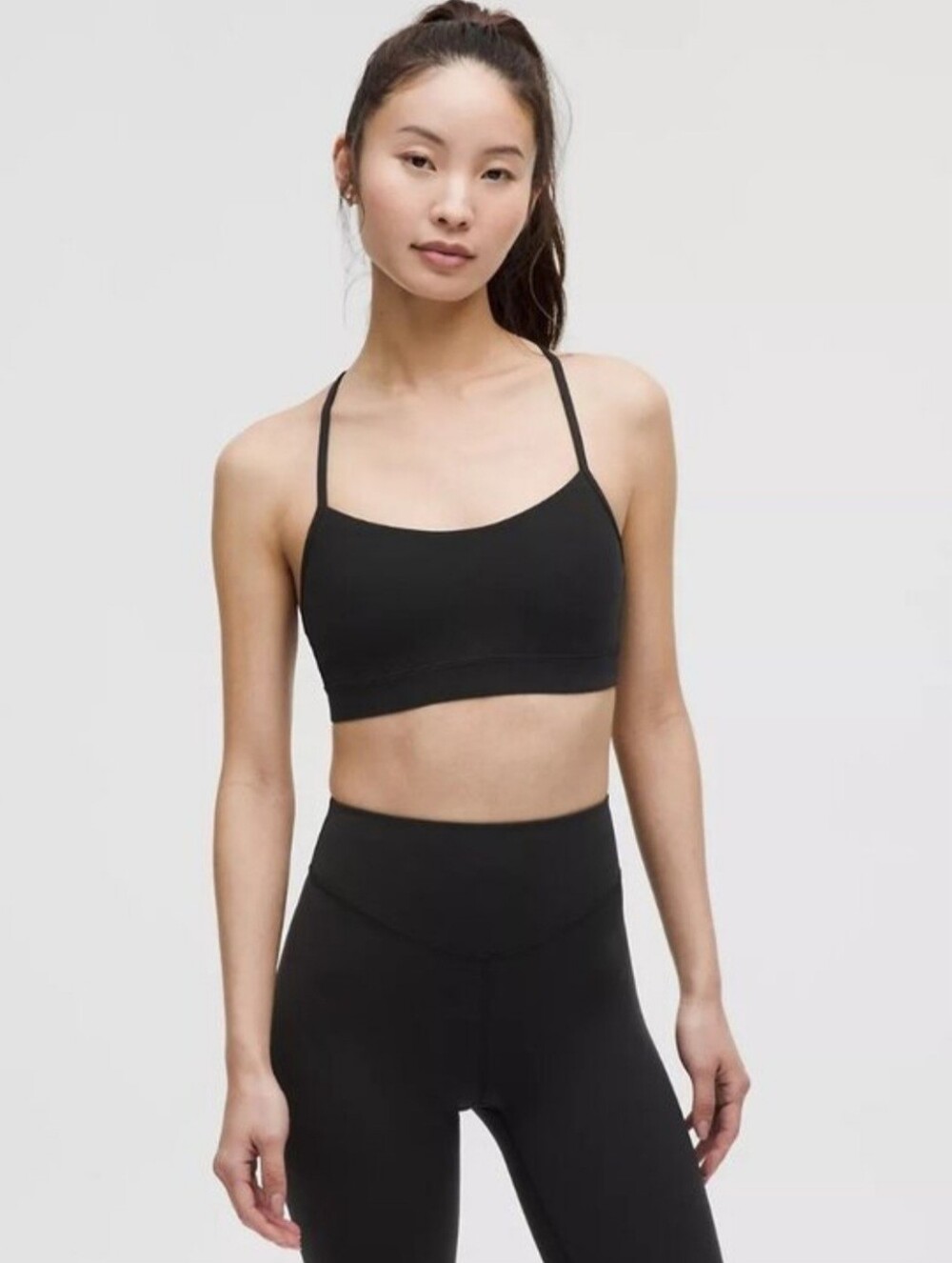 lululemon athletica Flow Y Bra Nulu Light Support Cups Rainforest Green Sz 6